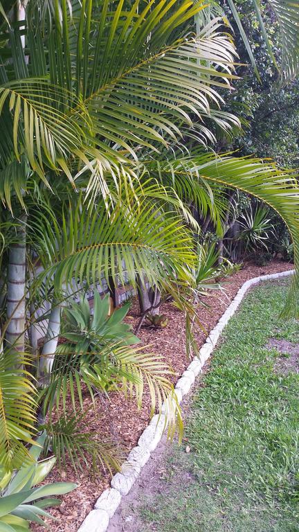 Bluegrass Bnb Bundaberg Ngoại thất bức ảnh